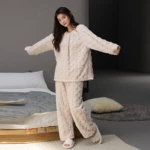 Warm winter loungewear women’s suit soft plush fabric